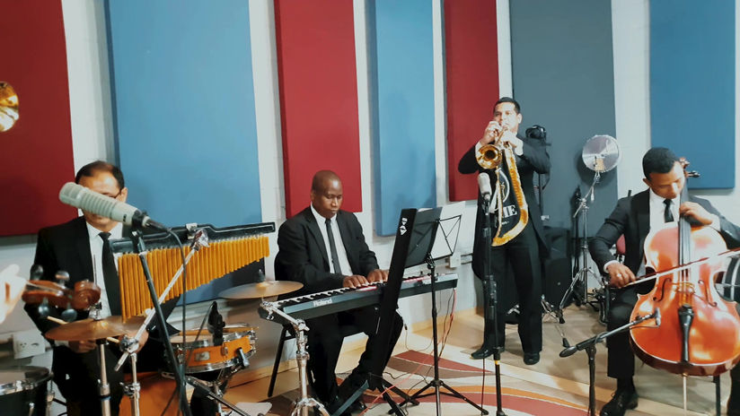 MARCHA NUPCIAL + CLARINS - orquestra prime